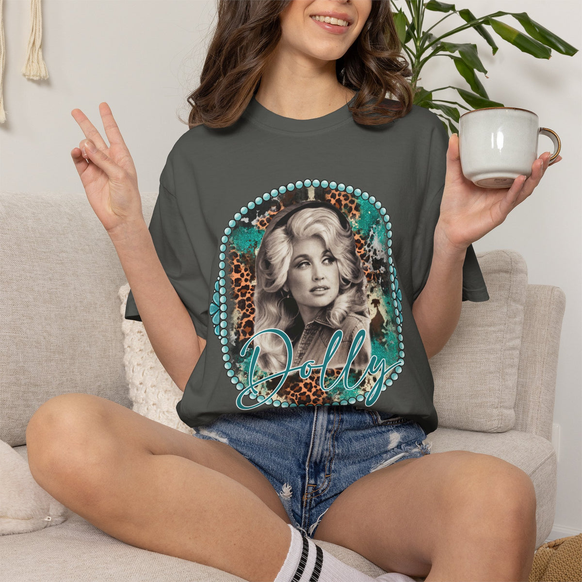Turquoise Dolly Tee Comfort Colors